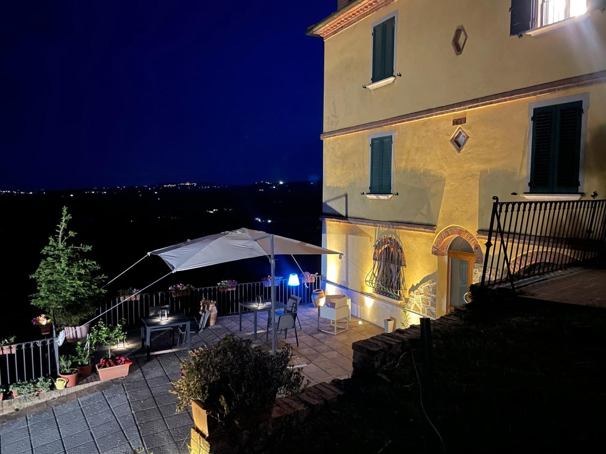 Resort Panoramico Canale Suite - Private Parking - Natural Park Синалунга Экстерьер фото